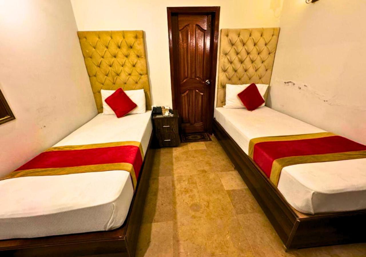 Doves Inn Hotel Kalma Chowk Lahore Exterior foto